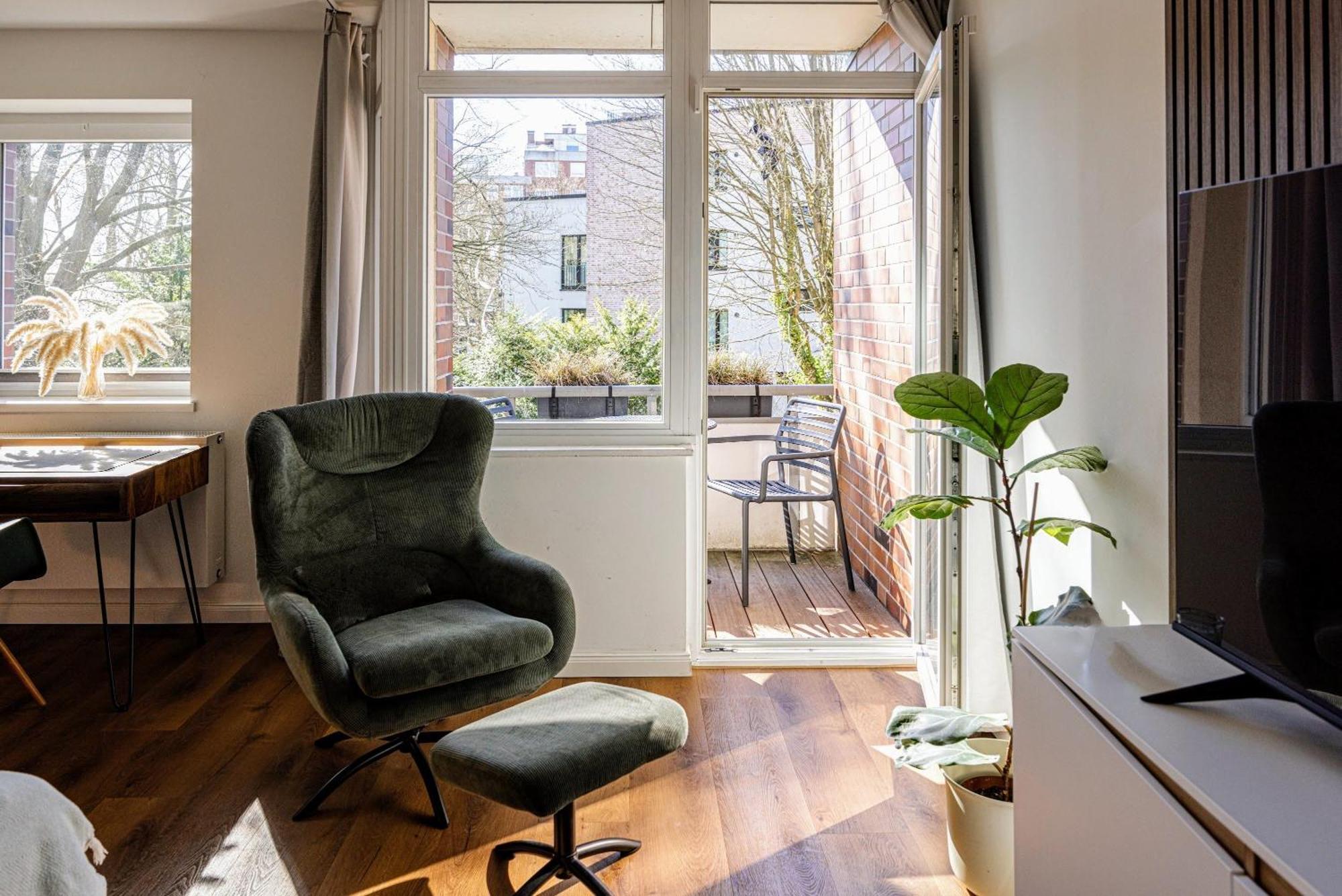 Have-A-Nice-Stay - Nahe Bahnhof - 20 Minuten Nach Hamburg - Trotzdem Ruhig Gelegen - 6 Minuten Zu Fuss Ins Zentrum Ahrensburg - Modern Eingerichtet Extérieur photo